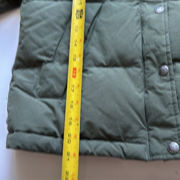 The North Face Women's Forester Down Jacket in Military Olive Green Size S/P - Picture 10 of 16